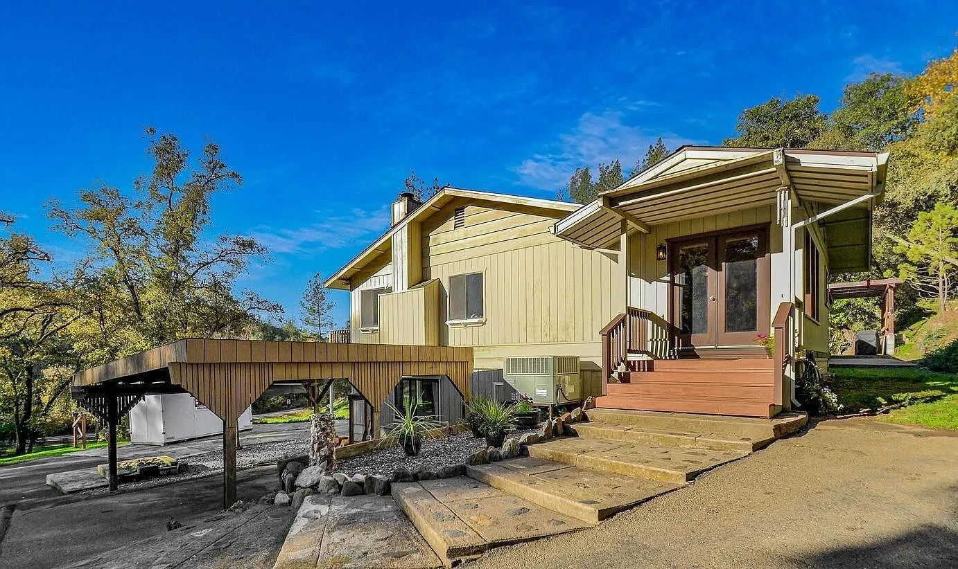 14345 Sutter Creek Rd photo 1