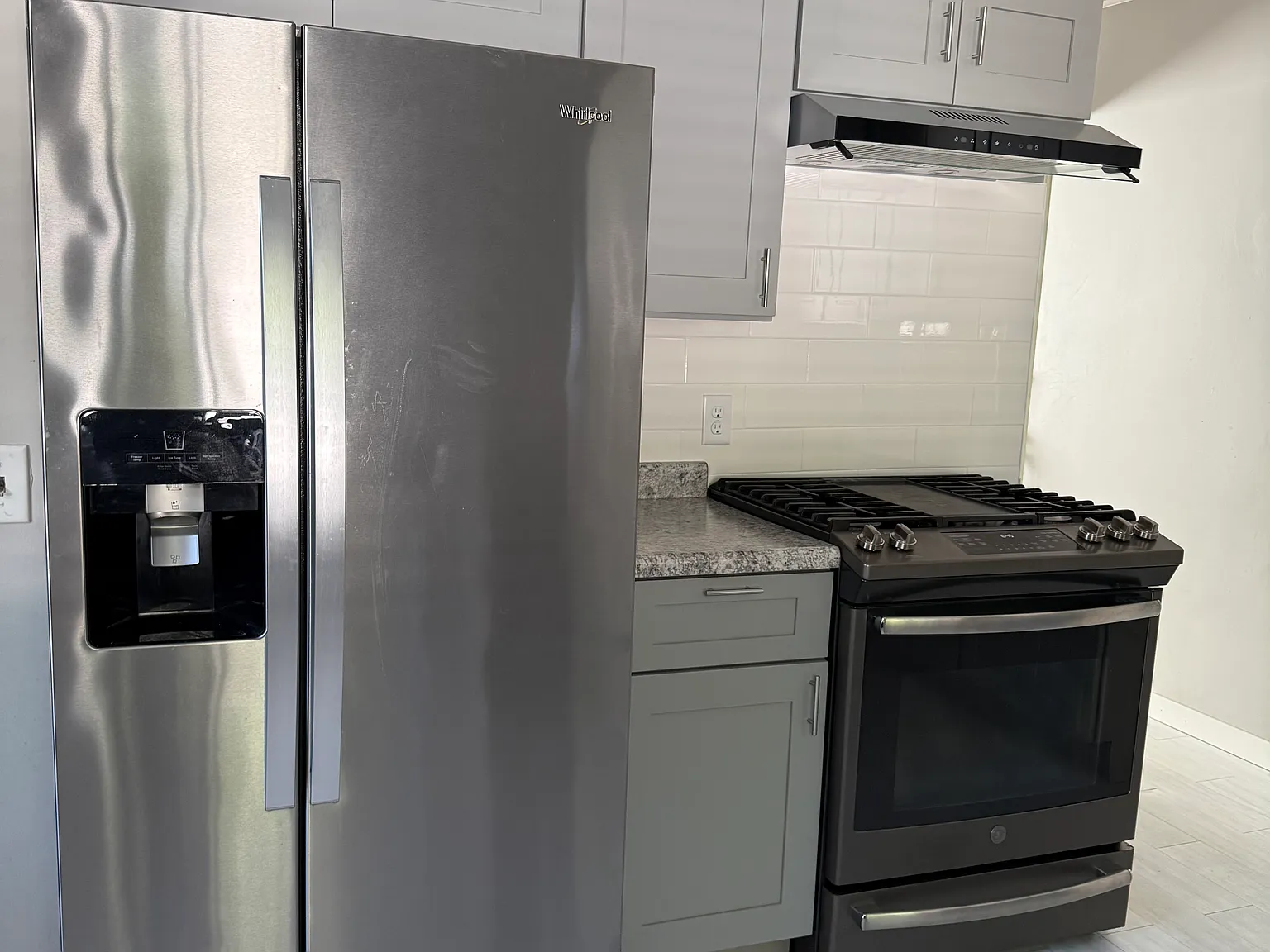 2 bed, 1200 sqft, $1,950 — Photo 3
