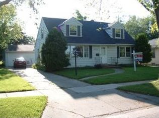 1815 S Carpenter St, Appleton, WI 54915