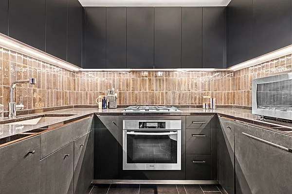 Rented by Compass | media 3