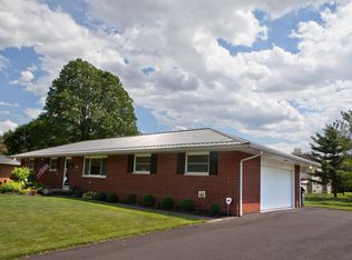 9765 Circle Dr UNIT W, Pickerington, OH 43147