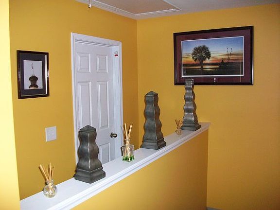 Hallway/painting 