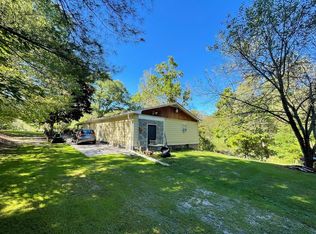 1671 Rich Creek Rd, Rock, WV 24747