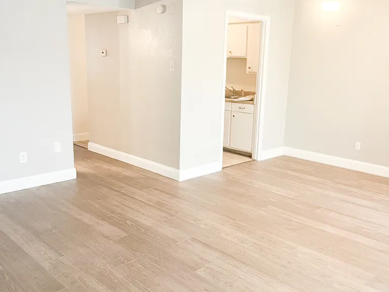 4429 Bowser Ave #106 — Photo 2