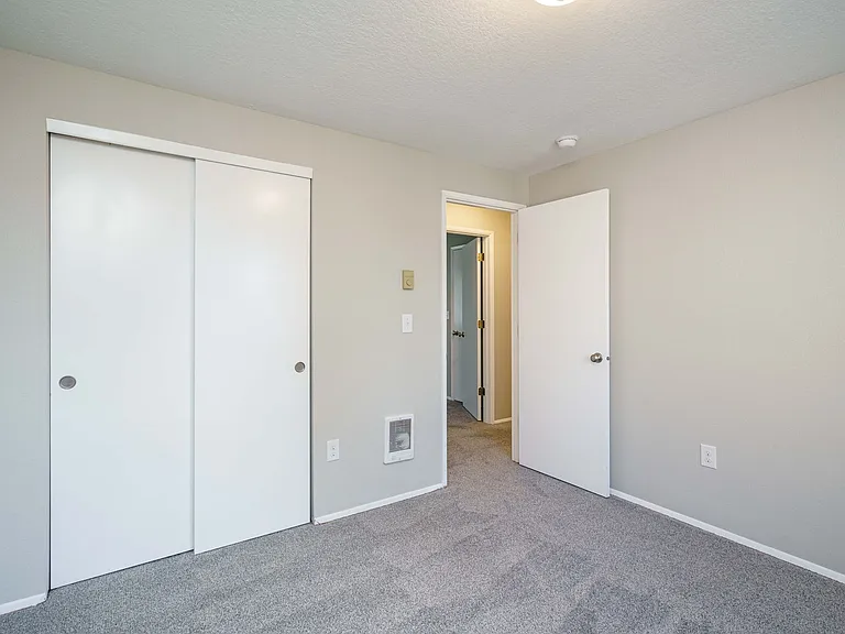 12410 NE 101st St — Photo 28