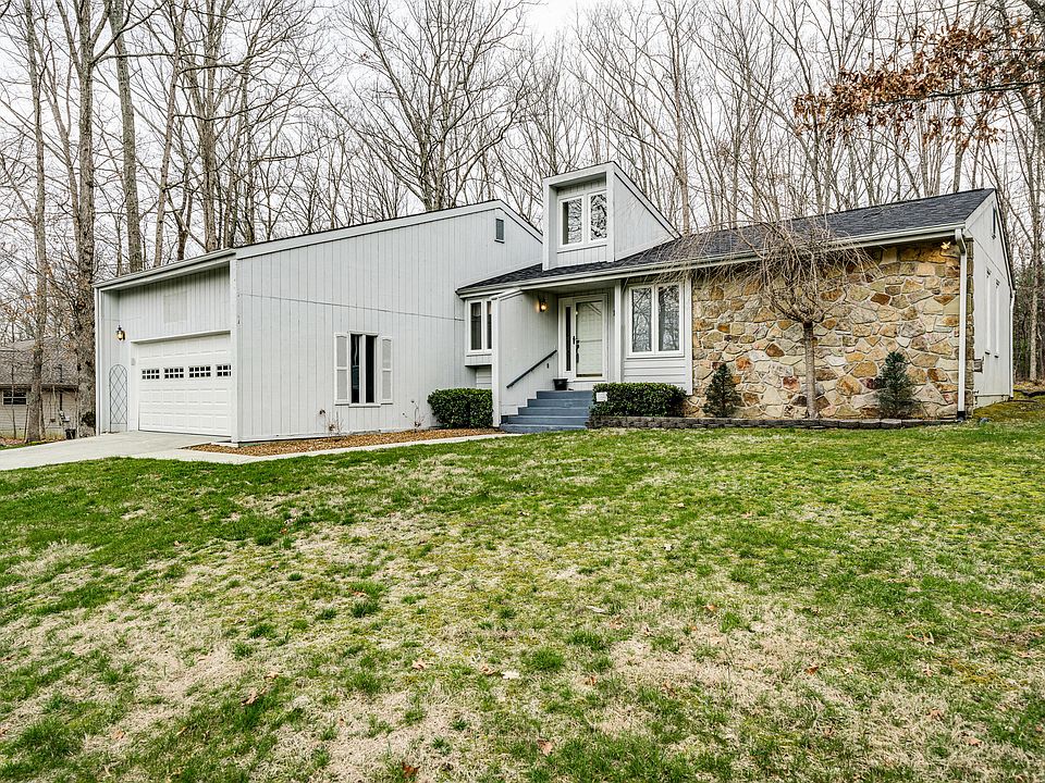 1st image of 111 Juniper Dr