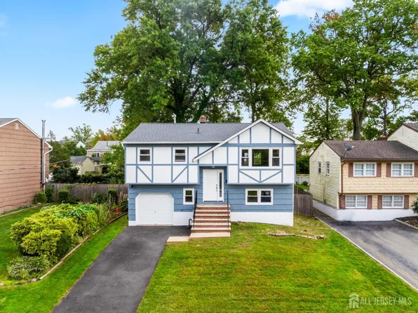 273 W Indiana Ave, Iselin, NJ 08830