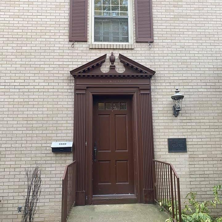Main entry door, off courtyard.