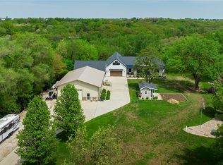 33459 335th St, Waukee, IA 50263
