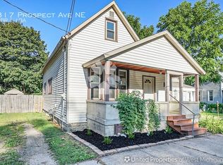 817 Prospect Ave NE, Grand Rapids, MI