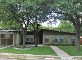 439 Springwood Ln, San Antonio, TX 78216