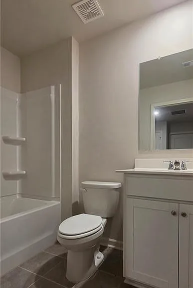 3370 Greyton Dr — Photo 12