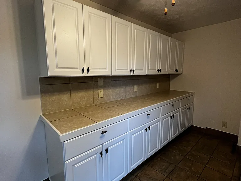 3231 Scranton Rd #2 — Photo 9
