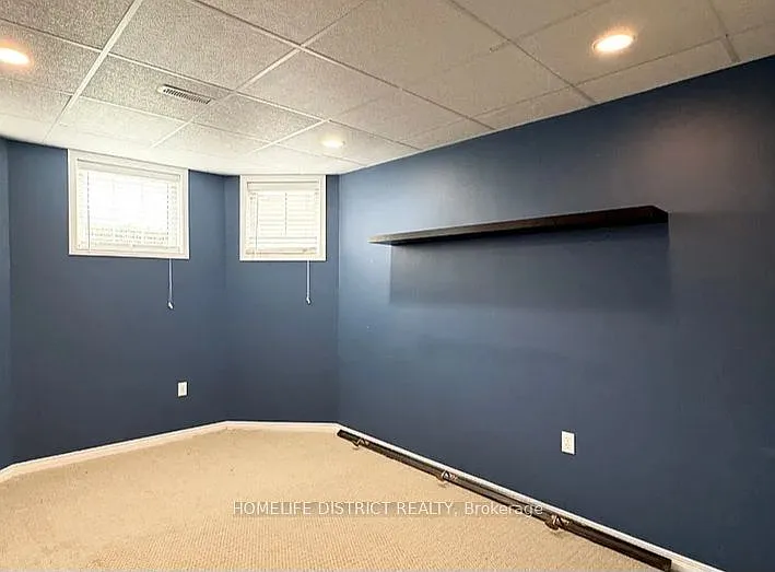 86 Taylor Dr — Photo 10