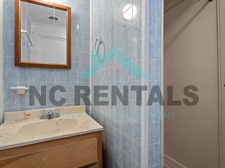 5001 Marriott St — Photo 29