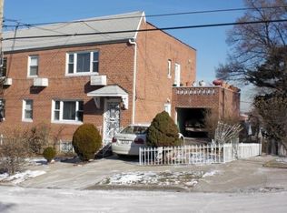 5717 84th St, Elmhurst, NY 11373