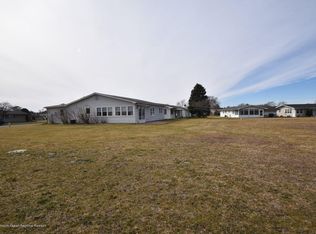 211 Central Blvd, Brick, NJ 08724