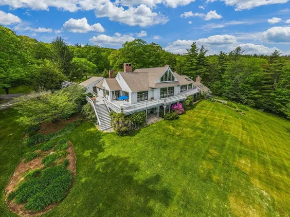 206 Pinnacle Road, Lyndeborough, NH 03082