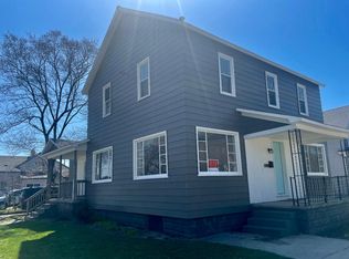 308 5th St #1, Ludington, MI 49431