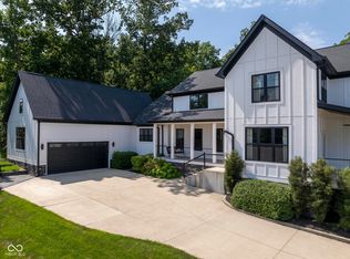 8157 Hunters Pl, Indianapolis, IN 46236