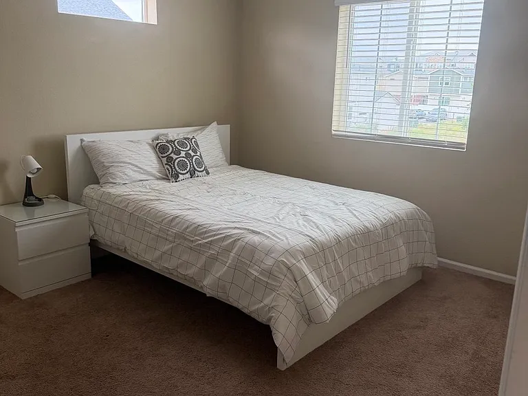 18631 E 54th Pl — Photo 10