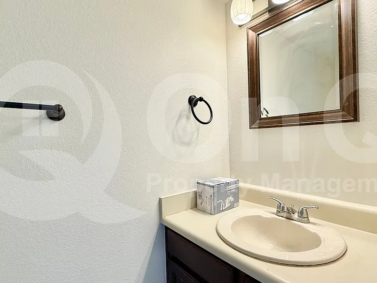 5704 E Aire Libre Ave #1020 — Photo 16