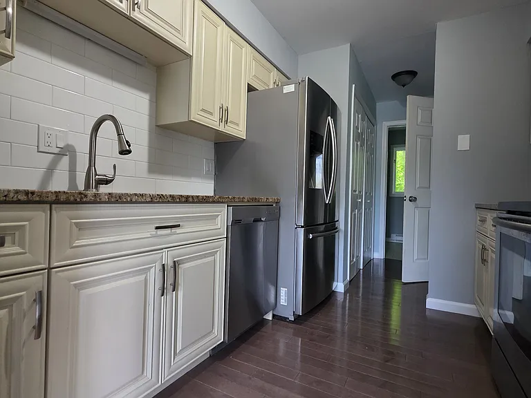 19 Twin Oaks #19 — Photo 3