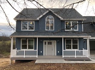 595 Ridgewood Dr, Fredericktown, PA 15333