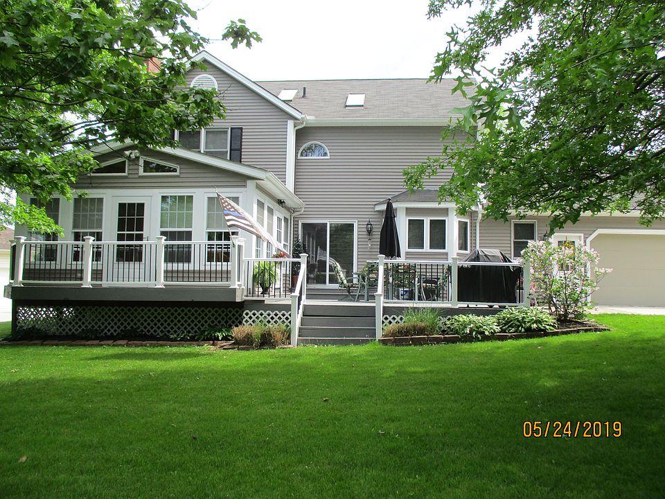 2nd image of 310 S Pine Ct