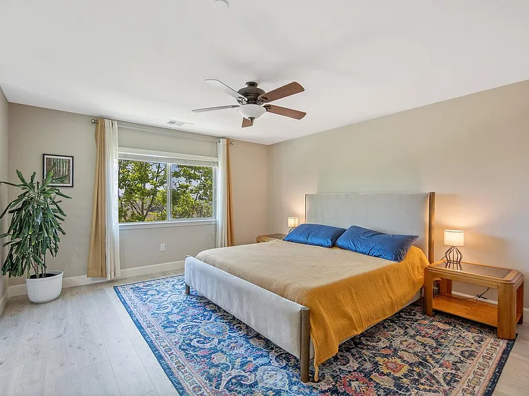 7092 Crimora Ave — Photo 6