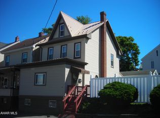 329 1st Ave, Altoona, PA 16602