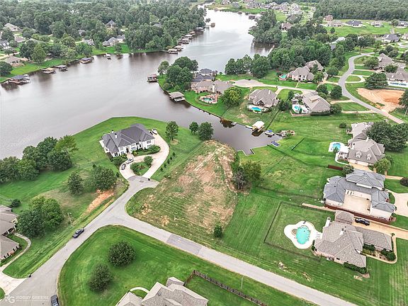 5th image of 1104 Long Key Cir