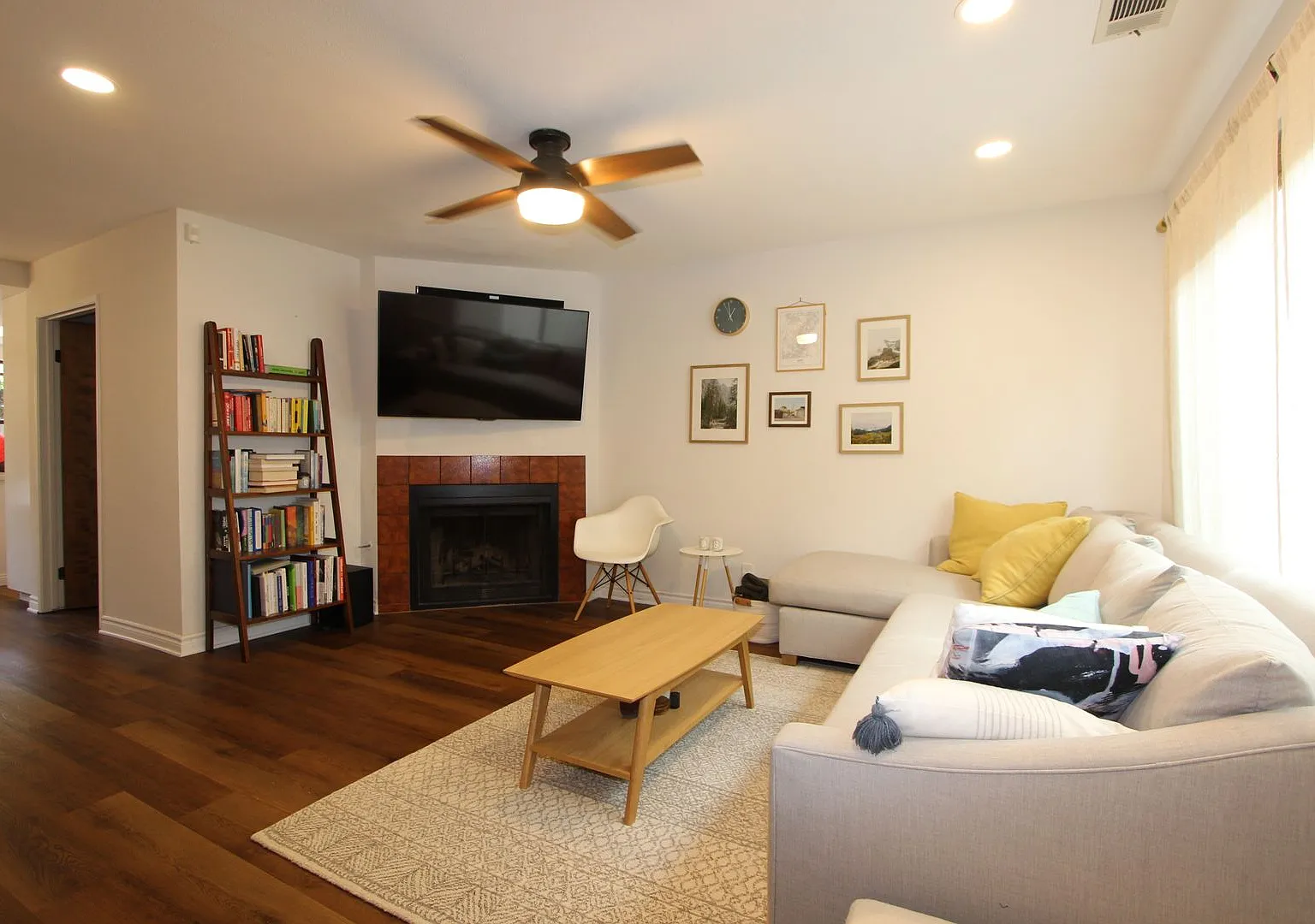 Stunning Upgraded 2-Bedroom Condo in Desirable Mission Hills | $3,695/Month Available Nov 1, 2026 — Photo 2