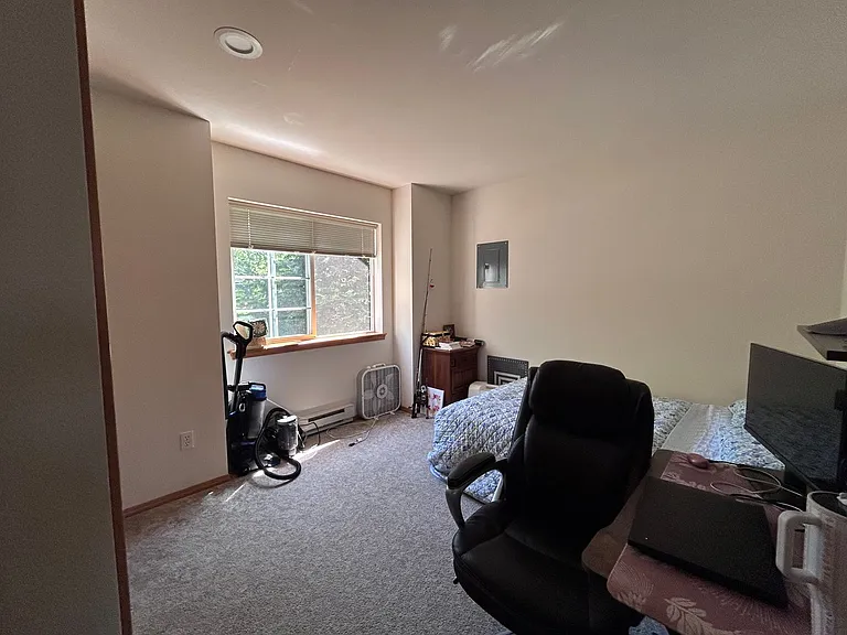 BH T 3340 — Photo 73