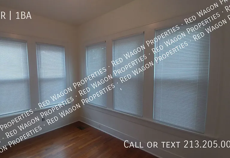 411 W Mistletoe Ave #411 — Photo 21