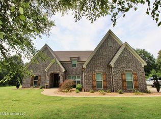 12981 Center Hill Rd, Olive Branch, MS 38654