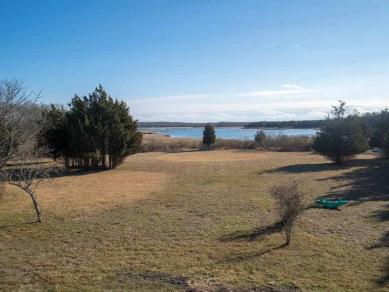Springs Fireplace Rd — Photo 11