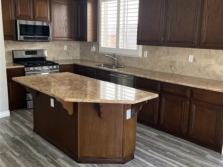 8785 E Wiley Way — Photo 5