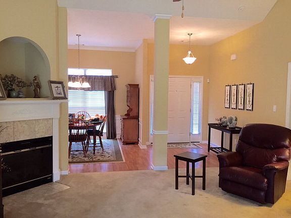 5th image of 2020 Lake Forest Dr