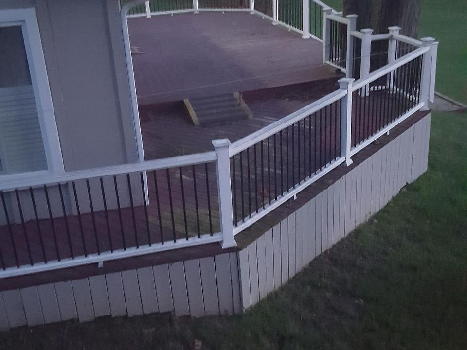2nd image of 6408 Hartwood Dr