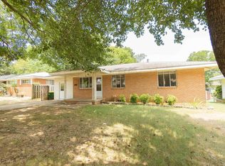 32 Broadmoor Dr, Little Rock, AR 72204