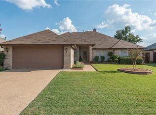 5410 Crested Butte Cir, Arlington, TX 76017