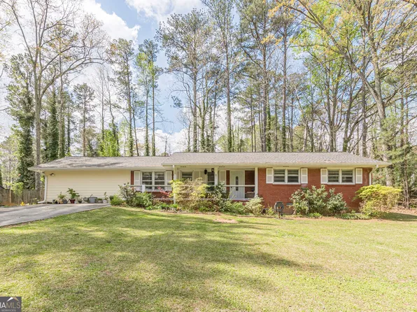 3985 Stonewall Tell Rd, Atlanta, GA 30349