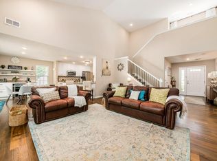 104 Lakes At Cheshire Dr, Delaware, OH 43015