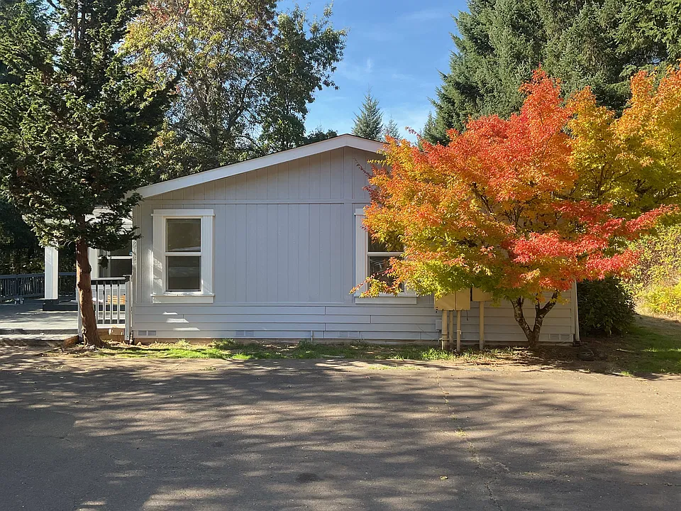 35555 NE Corral Creek Rd