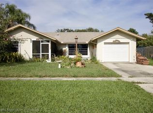 5137 Oak Hill Rd, Delray Beach, FL 33484