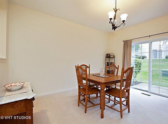 5th image of 323 Lake Gillilan Way