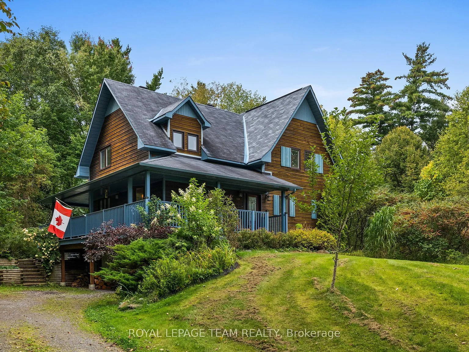 4 bed, $3,500 — Photo 1
