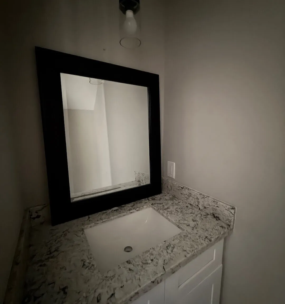 4 bed, 2100 sqft, $1,790 — Photo 4