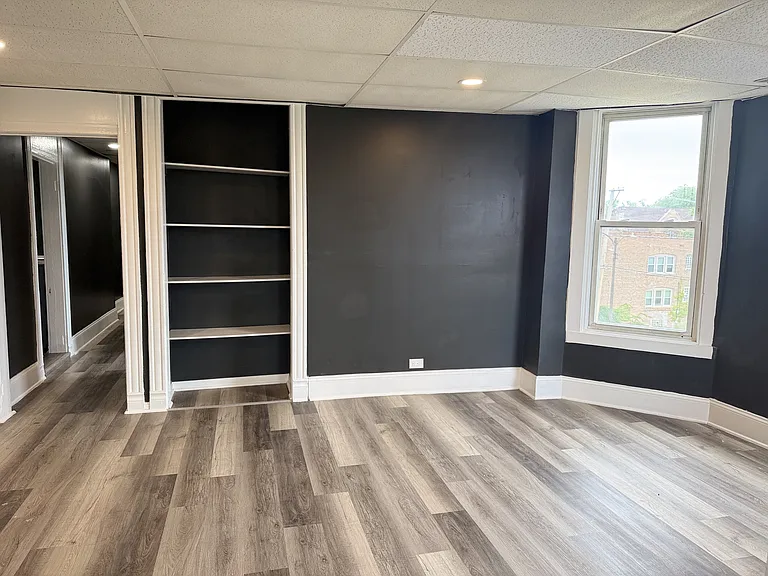 7450 S Maryland Ave #3S — Photo 11